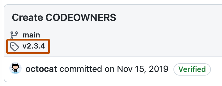Screenshot einer Commitzusammenfassung. Das Tagsymbol und „v2.3.4“ sind orange umrandet.
